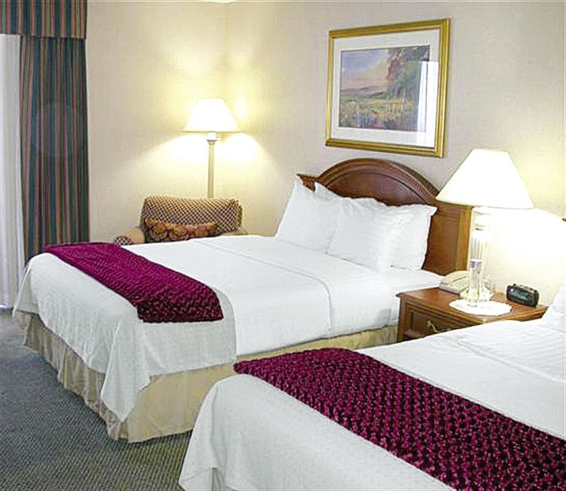 Wyndham Visalia Hotel Exterior foto